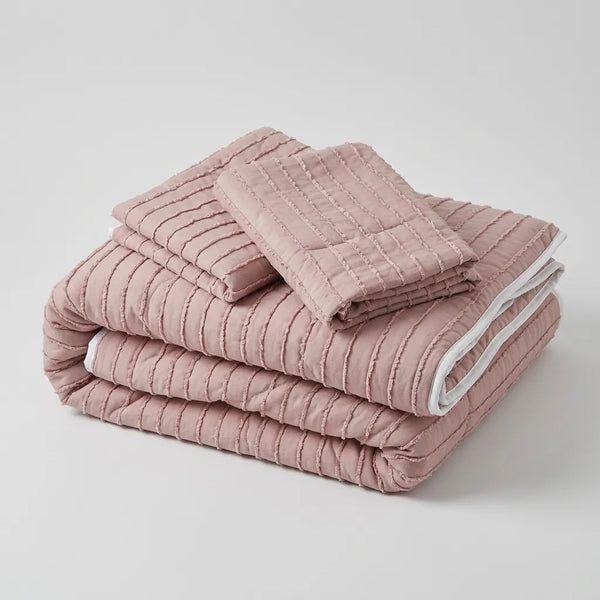 Afora Pink Quilted Comforter