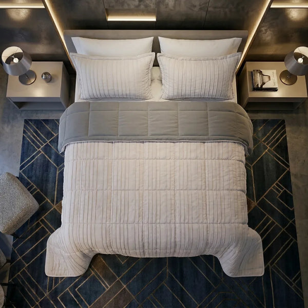 Afora White Comforter Quilt