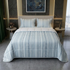 Orbe White - Blue Comforter Quilt